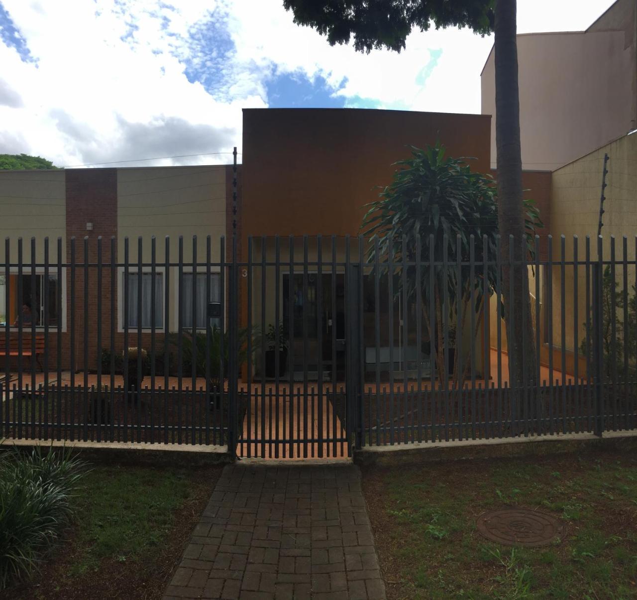 Colibri Casa de hóspedes *
